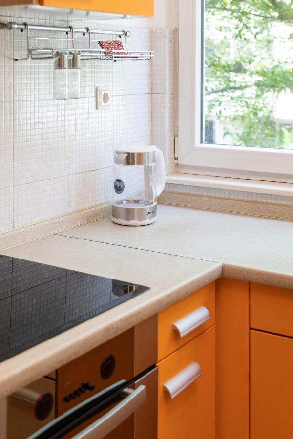 זאגרב Bright 2Bdr Apartment With A Balcony מראה חיצוני תמונה